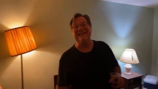 LIVE : Another Dirty Room : Urine for a Treat : Revisiting the Kings Court Motel смотреть онлайн