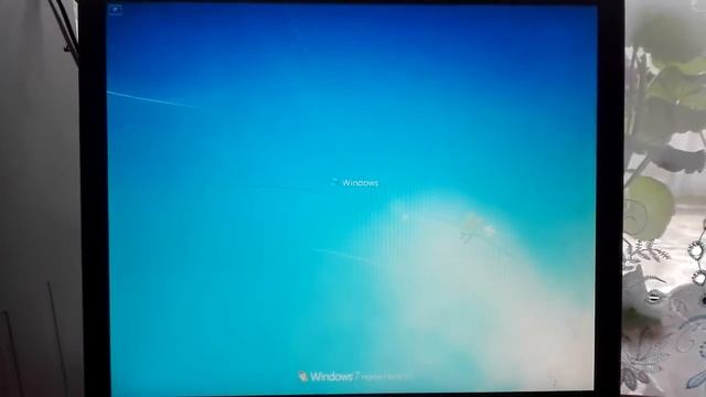 (Old Video from 11 February 2018) 2007 Fujitsu Siemens Esprimo P3500 running Windows 7 Home Premium смотреть онлайн