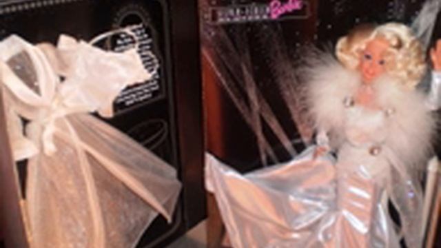 Sam's Barbie Dolls Dreamin' 1988 with 90's FAO Schwarz Barbies смотреть онлайн