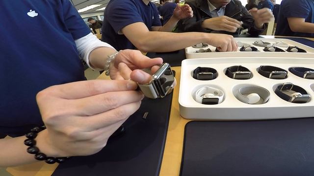 Apple Watch in HongKong Part 3 смотреть онлайн