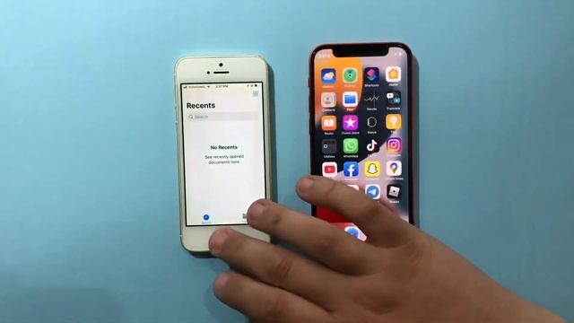 IPhone 12 Mini Vs IPhone SE