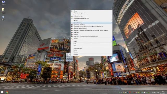 Windows 8: Montare una ISO - TUTORIAL PC HD ITA смотреть онлайн