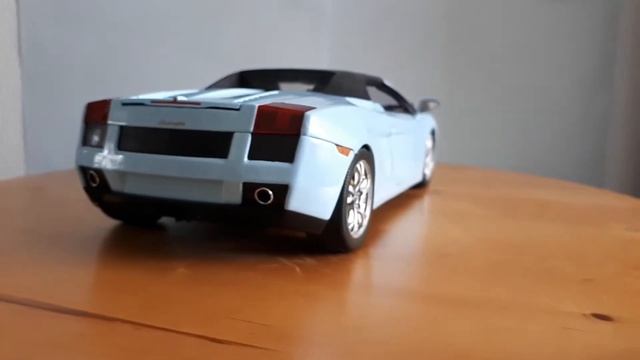 Présentation de ma collection #2 - Ma Gallardo Spyder (bleu ciel) 1/18 Norev смотреть онлайн