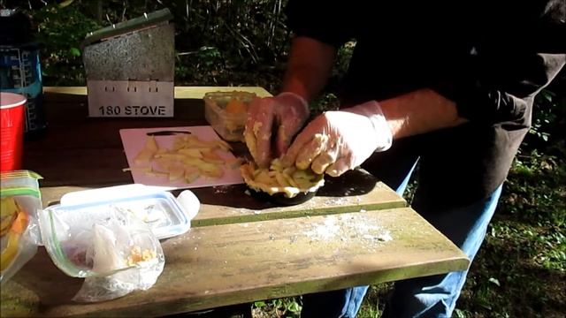 Gluten Free Campfire Apple Pie on 180 Stove With Homemade Reflector Hood смотреть онлайн