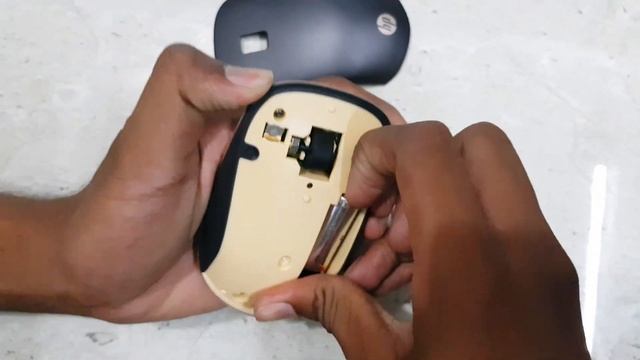 New HP Z5000 Bluetooth mouse review.... смотреть онлайн