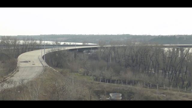 Кран Захарий. Прогулка на берегу Днепра. Запорожье 6.2.2021. смотреть онлайн