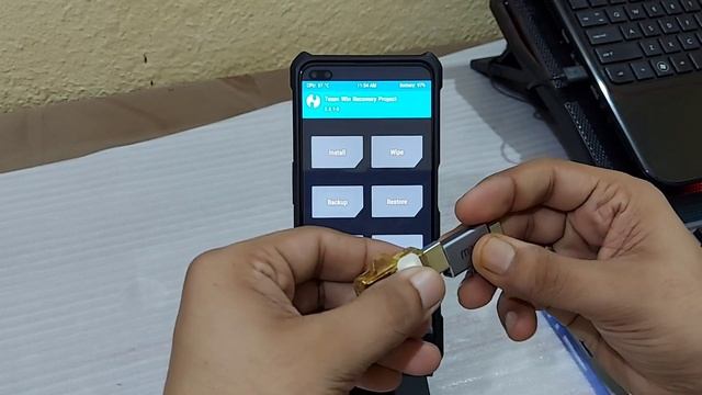 Realme 6 Pro - TWRP Custom Recovery To RealmeUI Stock Rom | How To