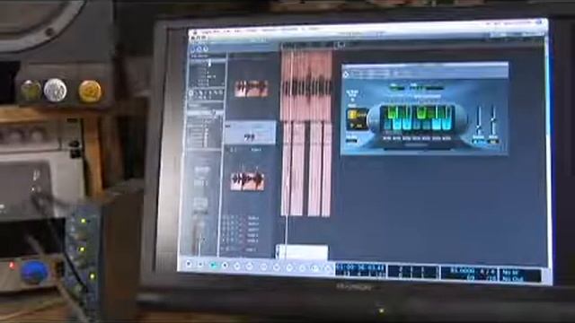 Logic Pro Auto-Tune Vs. Vocal Transformer смотреть онлайн