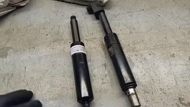 How To Fix Lambo Doors That Won't Stay Up. смотреть онлайн