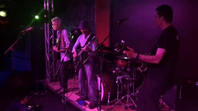 Blues Violators - Ferme Ta Gueule @ Pearl Party Kolis, November 2018 смотреть онлайн