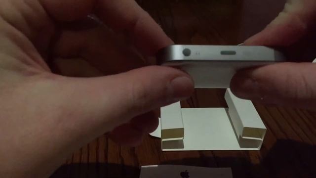 iPhone Lightning Dock - Unboxing and Review смотреть онлайн