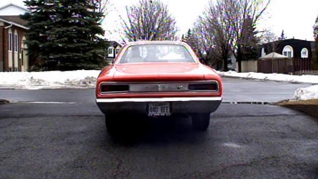 1970 Super Bee cold start up смотреть онлайн