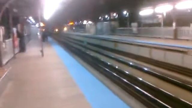Palm Pre CHICAGO смотреть онлайн