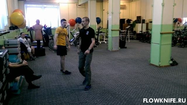 Cтрела или флеш в ножевом фехтовании /ножевом бою смотреть онлайн