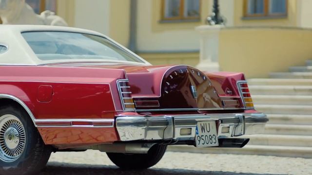 Lincoln Continental Mark V смотреть онлайн