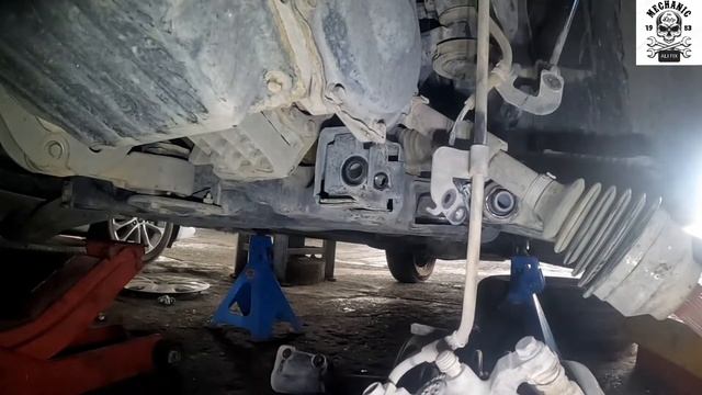 dodge caravan - replacing bushing control arm - replacing sturt mount смотреть онлайн