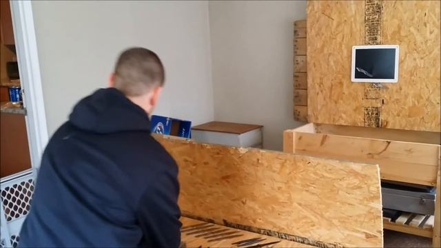 Eric vs iMac смотреть онлайн