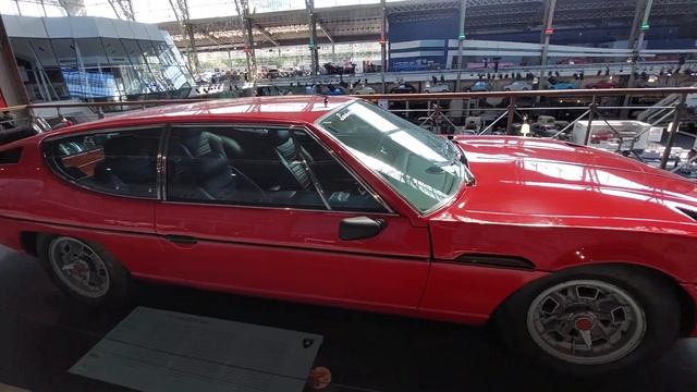1970's Lamborghini Espada showcased in Brussels Car museum. #lamborghini #espada #autoworld смотреть онлайн