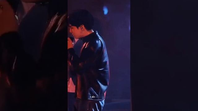 #bts #jungkook бесподобный Чонгук снят в живую на телефон смотреть онлайн