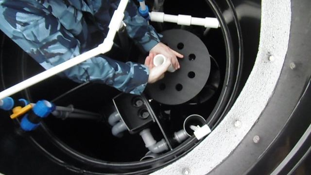 Снятие биореактора на Биокроте.