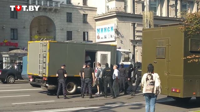 Беларусь ЗАДЕЖАНИЕ В ЦЕНТРЕ МИНСКА смотреть онлайн
