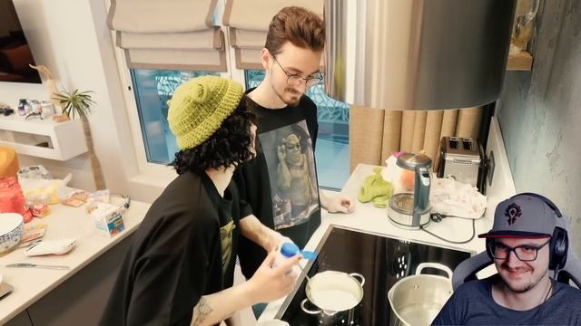 ГОТОВИМ СЛАДОСТИ НА HALLOWEEN с Брайном ► Анастасиз и Брайн Мапс ( Anastasiz ) | Реакция