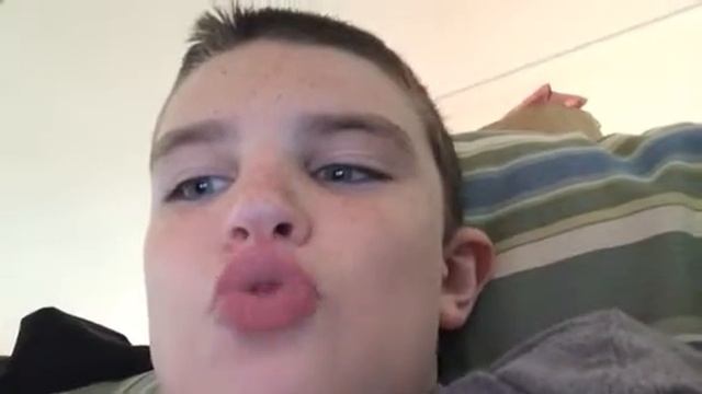 My Window Unit Blows So Cold смотреть онлайн