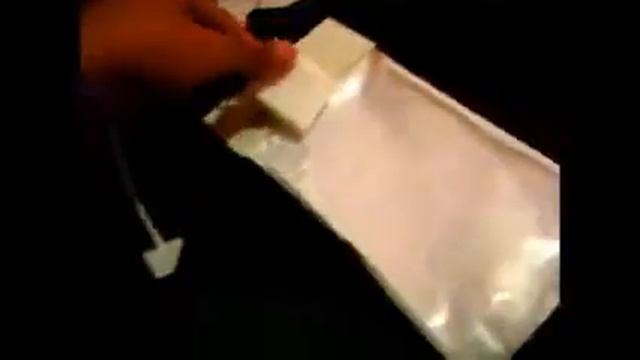 Apple VGA adapter Unboxing ! смотреть онлайн