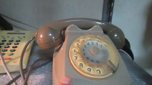 Acoustic Modems: recreating a small analog phone network at home! смотреть онлайн