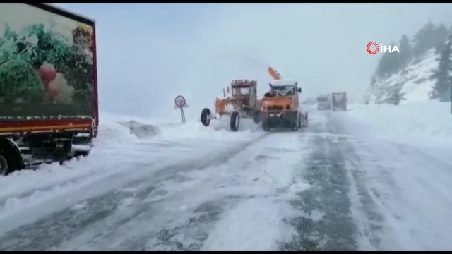 Antalya-Konya karayolunda trafik normale döndü смотреть онлайн