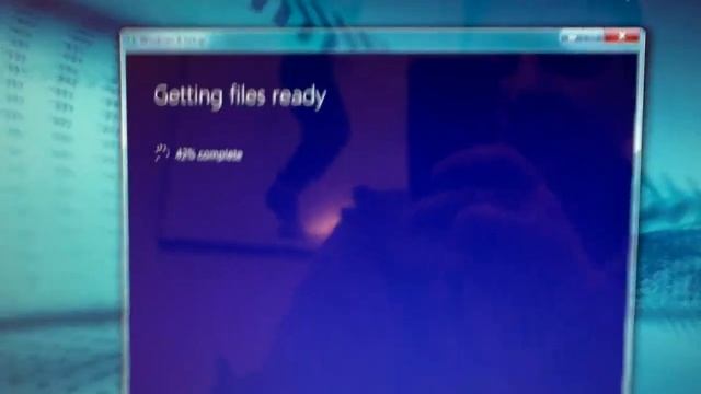 Windows 8 Crushes Apple!!!! смотреть онлайн