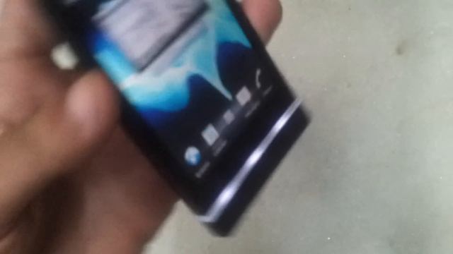 Sony Xperia S смотреть онлайн