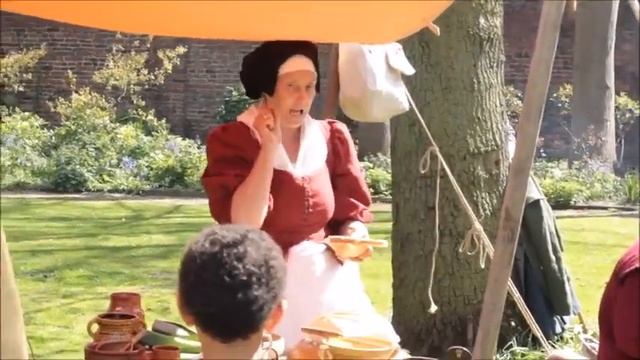 Preparations for Oak Apple Weekend at The Commandery смотреть онлайн