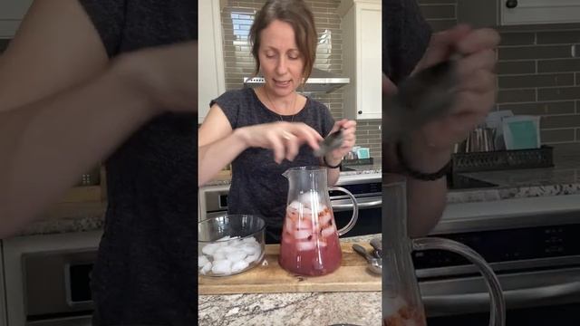 Lemonade Refreshers!! YUM! смотреть онлайн