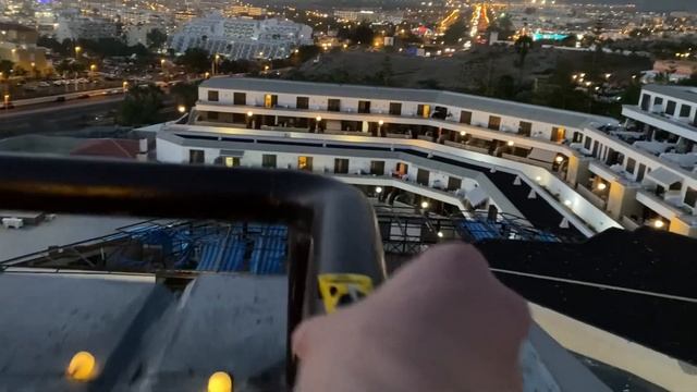 Awesome Dusk Race with an Acura #evening #racecar #toys смотреть онлайн