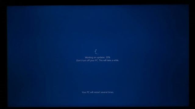 Upgrading to Windows 10 21H1 via ISO Method смотреть онлайн