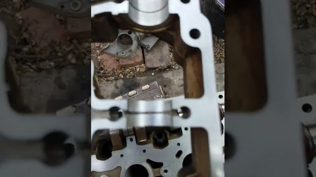 стук впускного вала приора