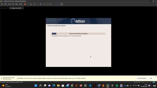 Création d'une VM debian et installation graphique смотреть онлайн