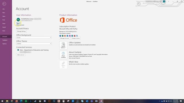Using OneNote with Multiple Students on a Windows Device смотреть онлайн