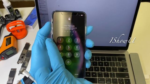 How to Remove Forgotten Passcode of ANY iPhone - XS/XR/X/XS MAX/11/11PRO/11PRO MAX/12/12PRO 2021 смотреть онлайн