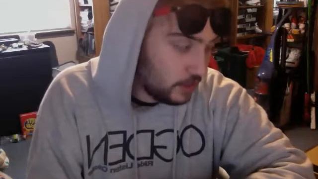 Hyperdunks & a blast from the past with Adidas смотреть онлайн