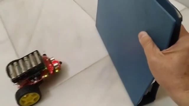 4Tronix Pi2Go Full PID keeping a fixed distance смотреть онлайн