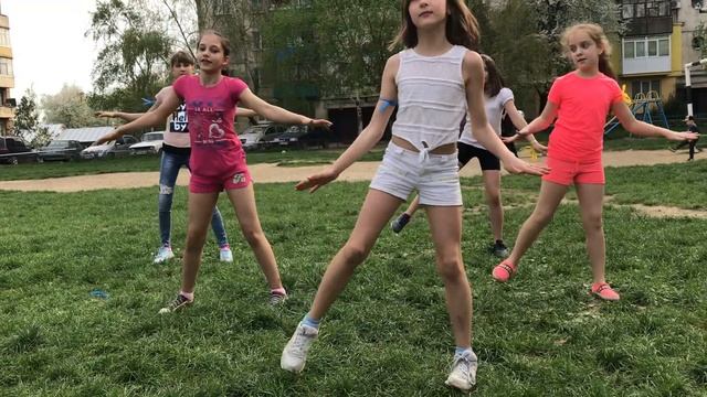 ОСББ "Наш Дім-Ужгород" святкує весну-2018! Виступ нашого гурту смотреть онлайн