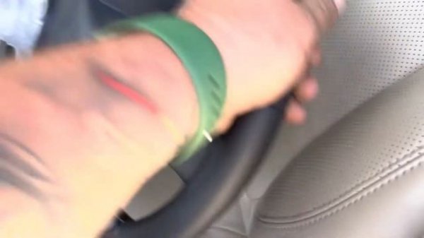 L494 Range Rover Driver’s Airbag removal