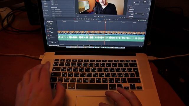 Edit your videos 5x faster with these shortcuts смотреть онлайн