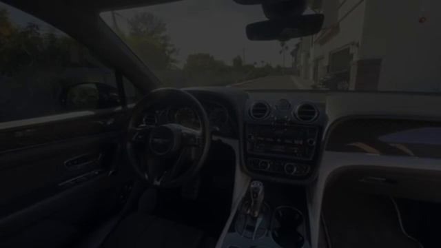 PCARMARKET Auction: Interior - 2020 Bentley Bentayga