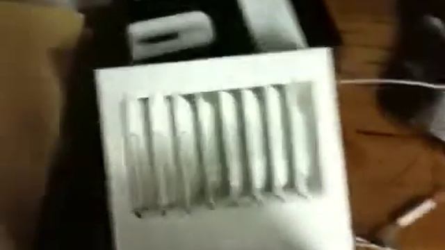 Apple Universal Dock смотреть онлайн