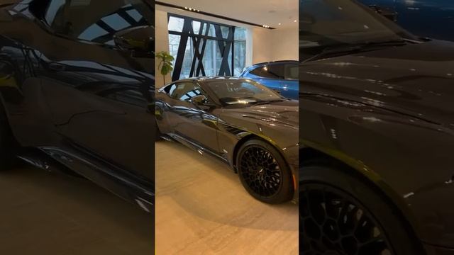 Take a look at this pristine 2023 Aston Martin DBS 770 Ultimate 🔥 Asking Price: $462,686 смотреть онлайн