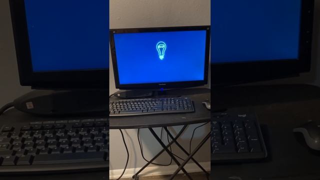 Guillermo Avellan Jr ’s Linux OpenSuse Desktop Computer with Gateway Tower & ViewSonic Monitor! смотреть онлайн