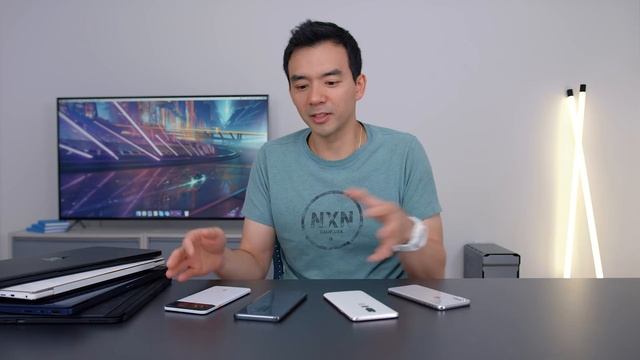 Laptops & Phones - Who’s the Worst for Customer Service? смотреть онлайн